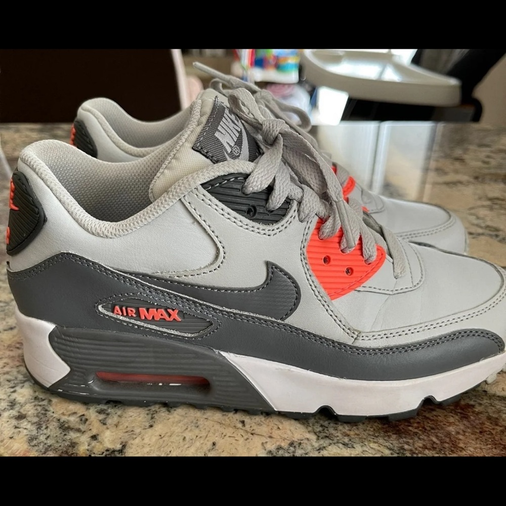 Nike Air Max 90